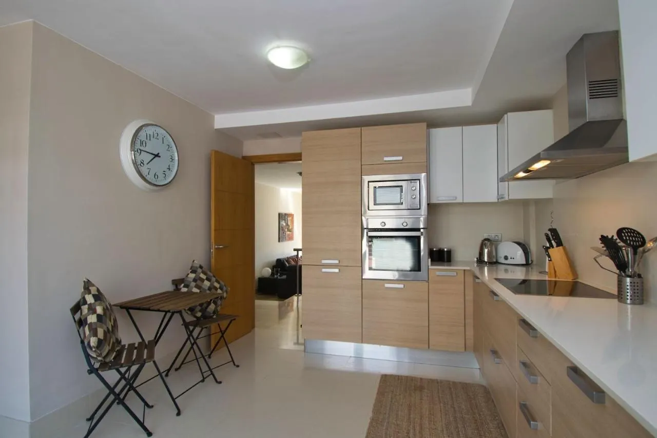 Sun Bay Villas, Lovely 3 Bed Villa With Private Pool & Sea Views San Miguel De Abona 0*,